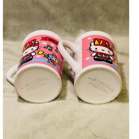 Vintage Hello Kitty Drummer Boy & Opening Presents Pair of Christmas 12oz Mugs - Picture 8 of 10